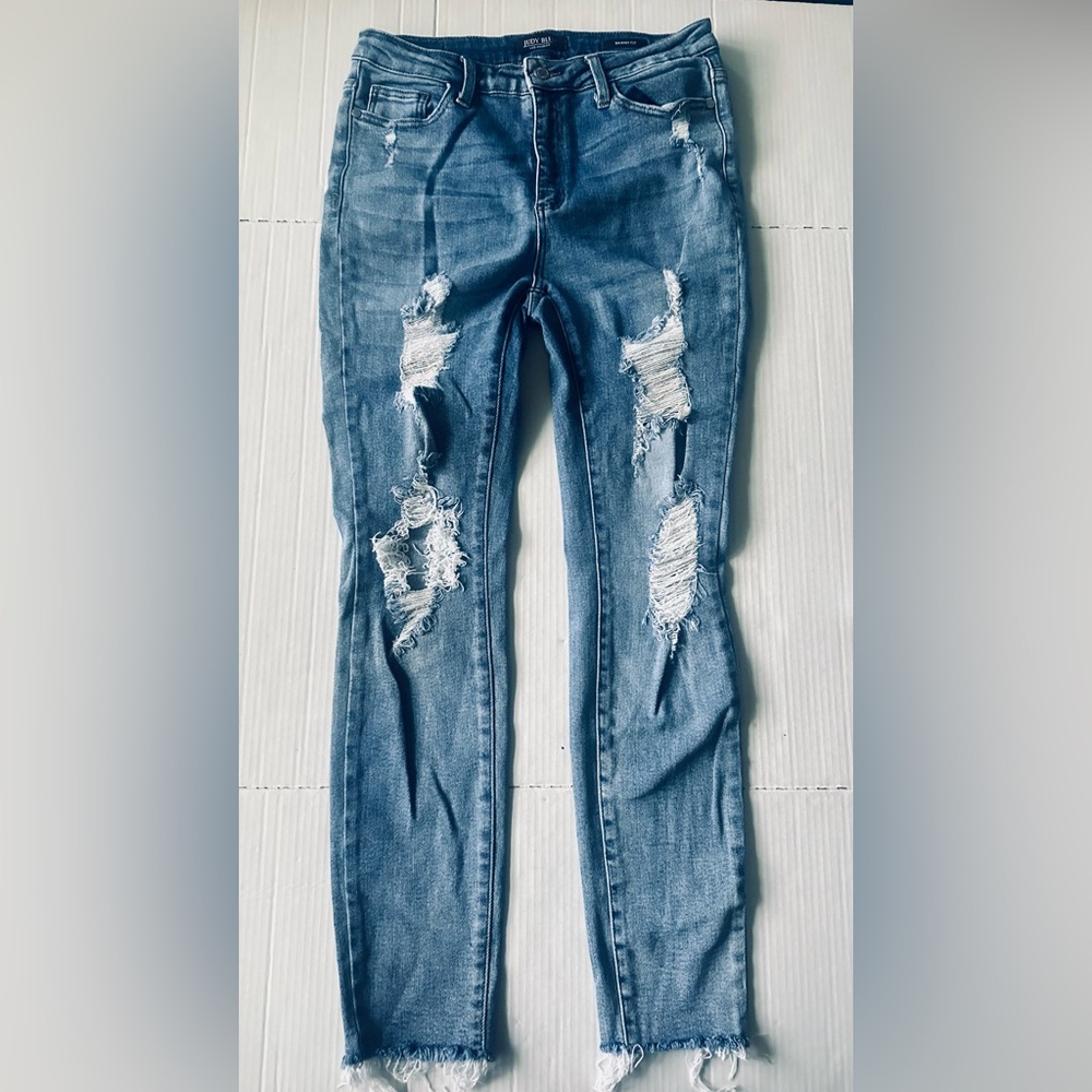 Judy Blue‎ Skinny Fit Jeans Women's 11/30 Blue Denim High Rise Raw Hem